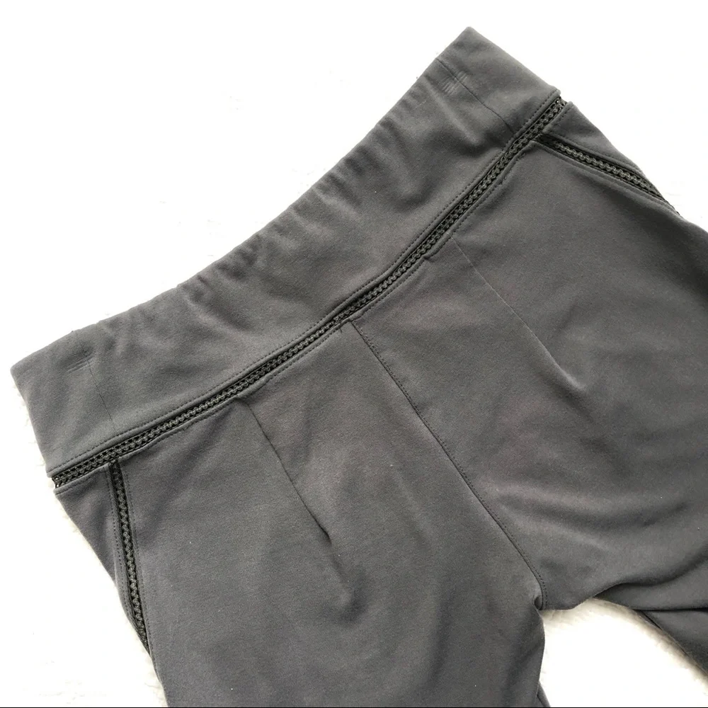 DAVID LERNER Gray Athleisure Workout Athletic Leggings Open Crochet Lace… - Picture 7 of 9